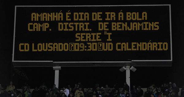  Amanhá é dia de ir á bola ||
 Camp.º Distri.º de Benjamins SERIE ''I
CD Lousado	09:30	UD Calendário