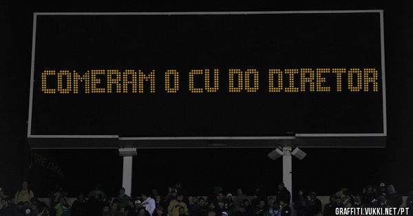 comeram o cu do diretor