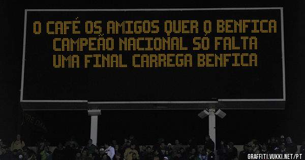  O café os amigos quer o Benfica campeão nacional só falta uma final carrega Benfica 