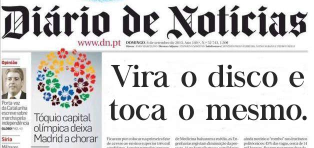 Vira o disco e toca o mesmo.