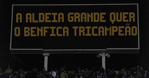 A ALDEIA GRANDE QUER O BENFICA TRICAMPEÃO