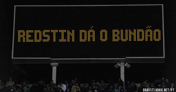 Redstin dá o bundão 