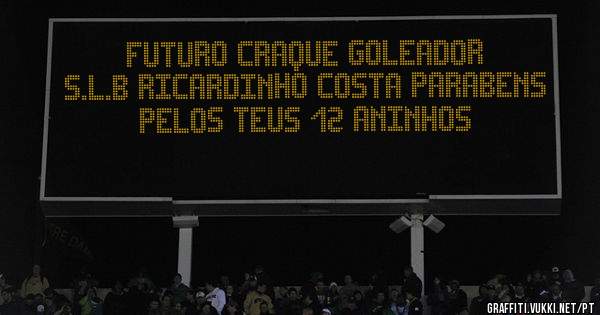 Futuro craque goleador S.L.B Ricardinho Costa parabens pelos teus 12 aninhos 