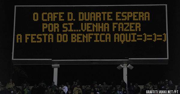 O cafe D. duarte espera por si...venha fazer a festa do benfica aqui=)=)=)