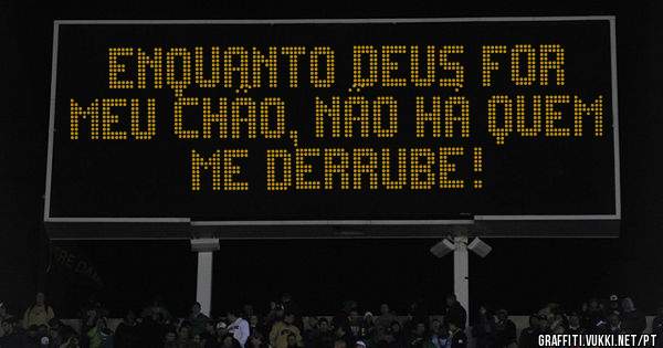 Enquanto Deus for meu chão, não há quem me derrube!