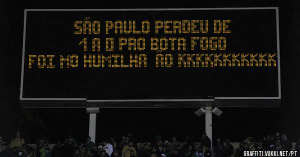 São Paulo perdeu de 1 a 0 pro Bota fogo foi mo humilhação kkkkkkkkkkk