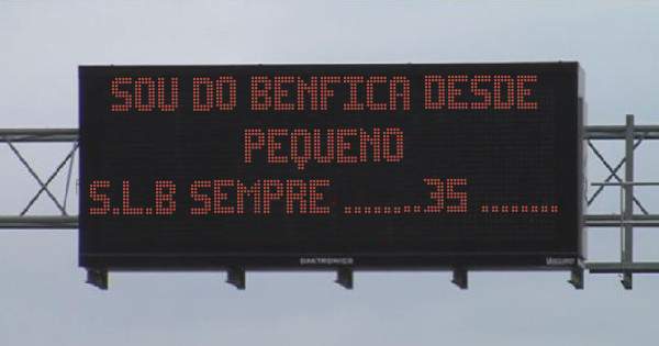 SOU DO BENFICA DESDE PEQUENO 
S.L.B SEMPRE ........35 ........