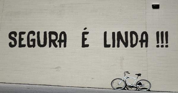 SEGURA  É  LINDA !!!