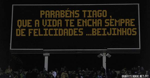 Parabéns Tiago ,
que a Vida te encha sempre de Felicidades ...Beijinhos