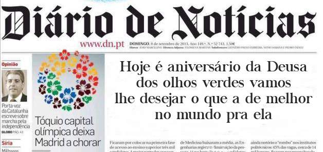Hoje é aniversário da Deusa dos olhos verdes vamos lhe desejar o que a de melhor no mundo pra ela 