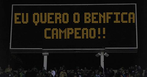 Eu quero o benfica campeao!! 

