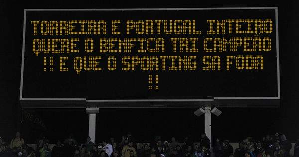 TORREIRA E PORTUGAL INTEIRO QUERE O BENFICA TRI CAMPEÃO !! E QUE O SPORTING SA FODA !!